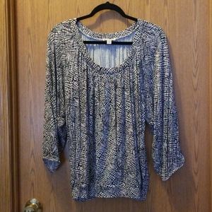 NWOT Womens flowy scoop neck career top